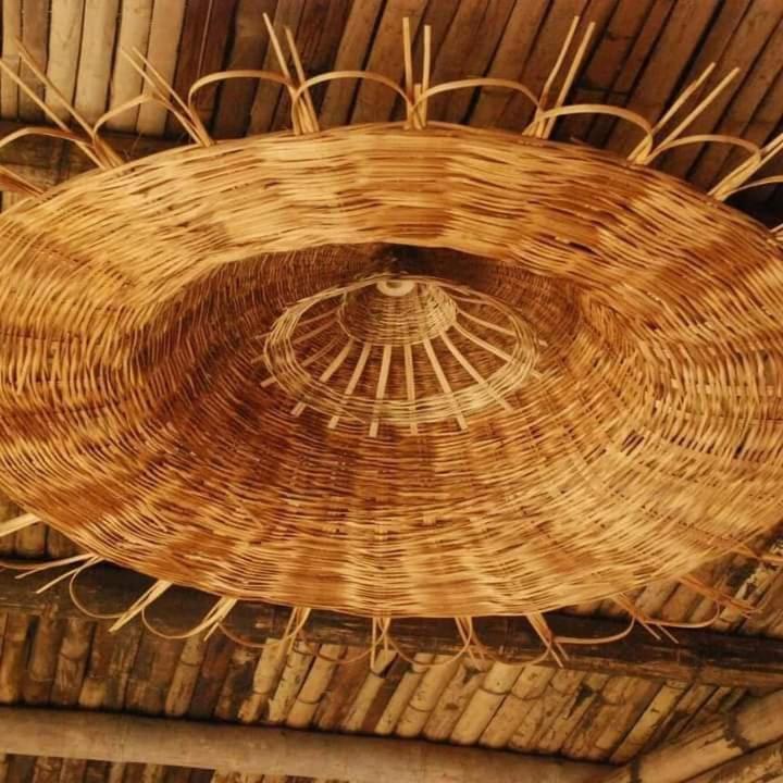 Nha Lua Homestay ニンビン エクステリア 写真